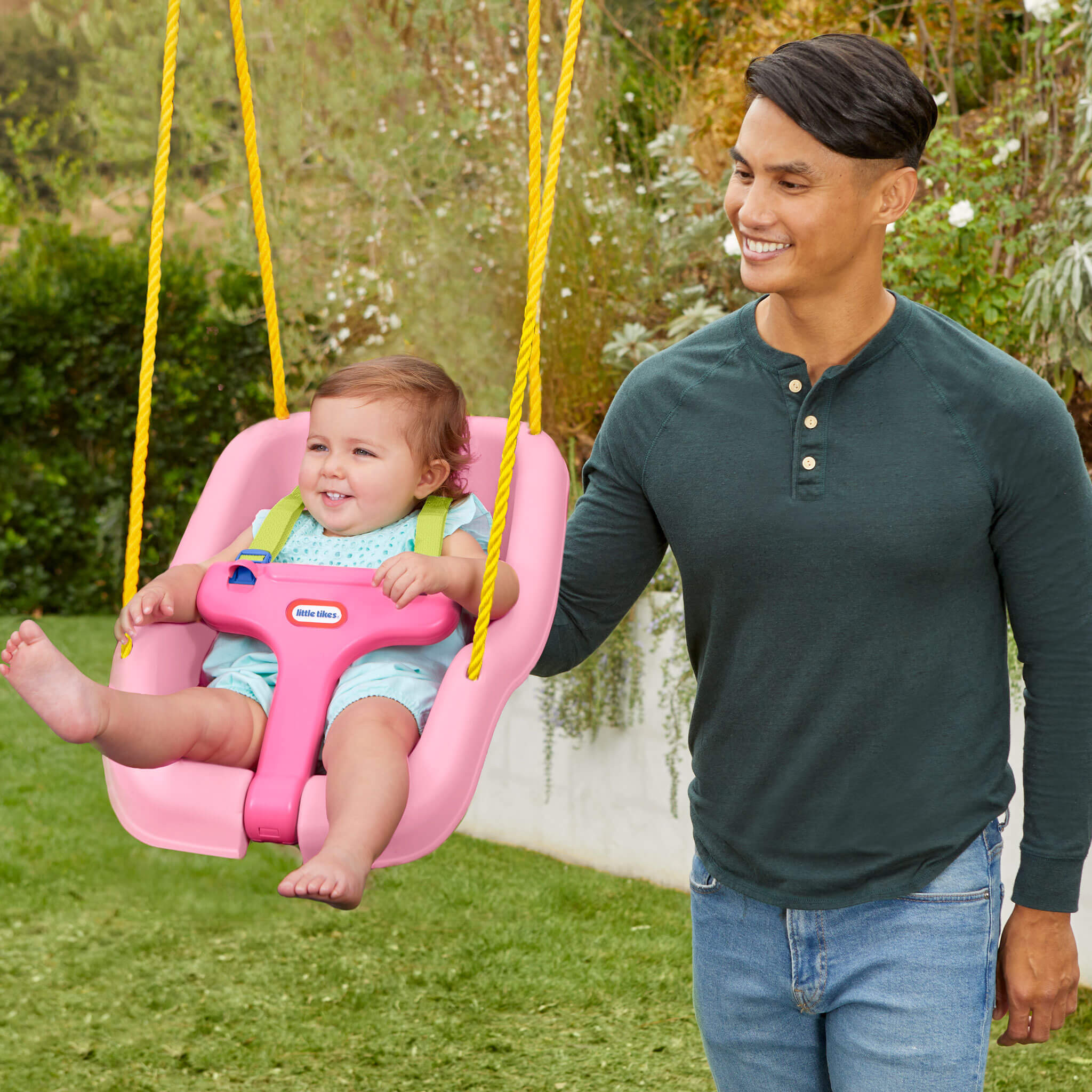 2-in-1 Snug 'n Secure™ Swing - Pink